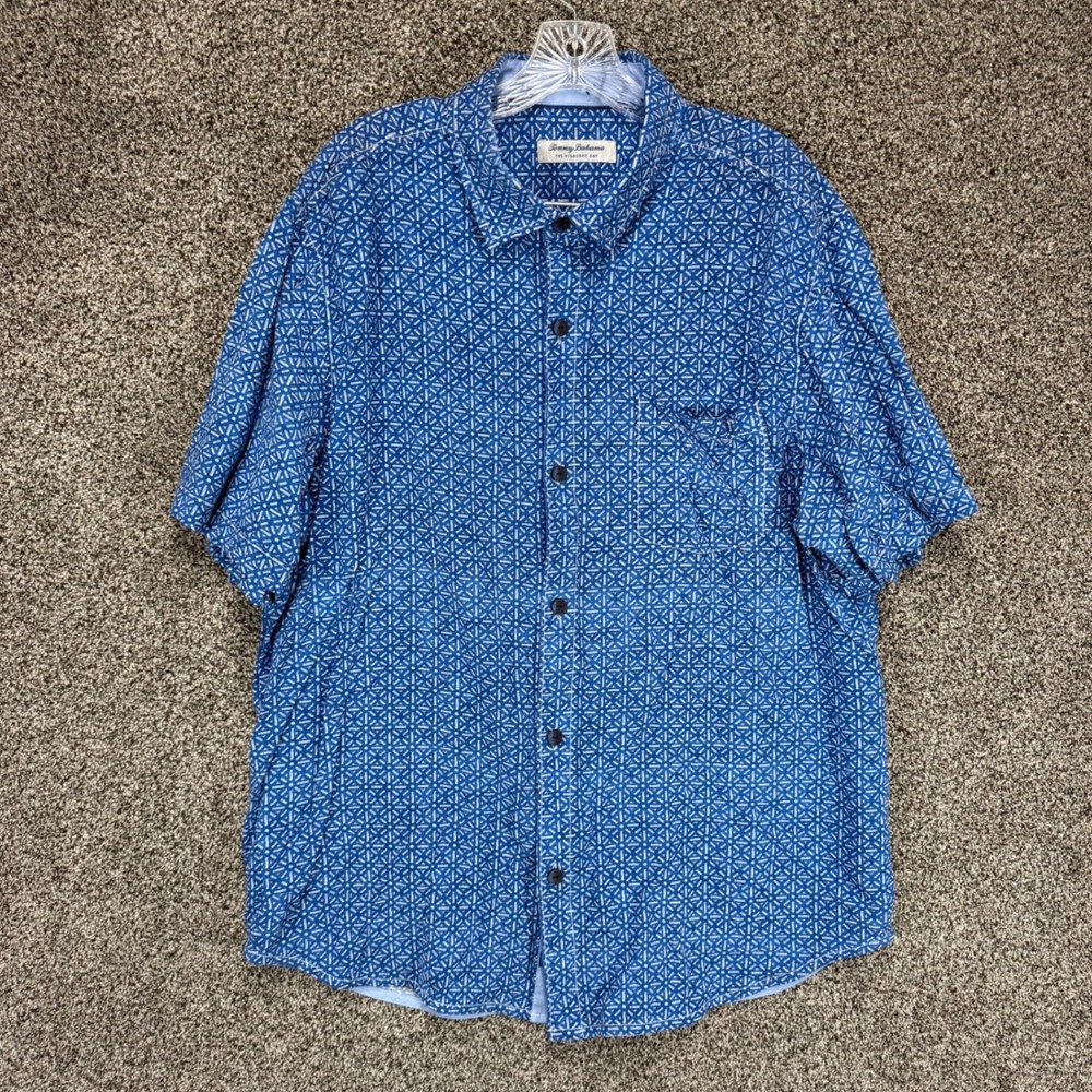 Tommy Bahama Shirt Mens XL Blue Geometric The Veracruz Cay Viscose Chest‎ Pocket